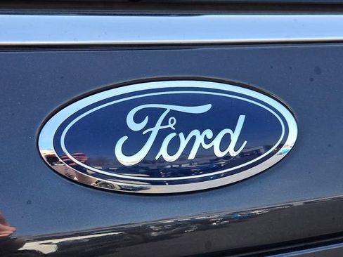 Used 2024 Ford Expedition Max Limited AWD/4WD image 18