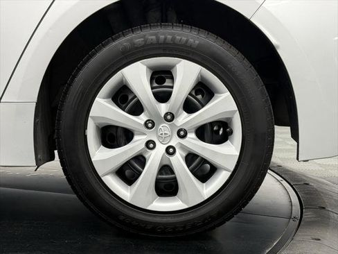 Certified 2023 Toyota Corolla LE image 12