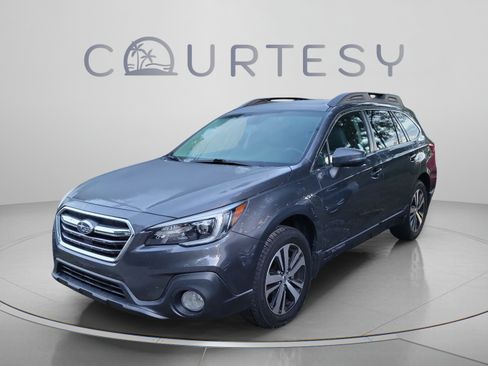 Used 2019 Subaru Outback 3.6R Limited w/ Popular Package #2 AWD/4WD image 1