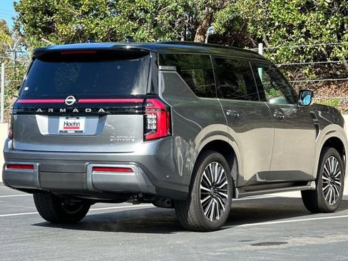 Used 2025 Nissan Armada Platinum Reserve image 5