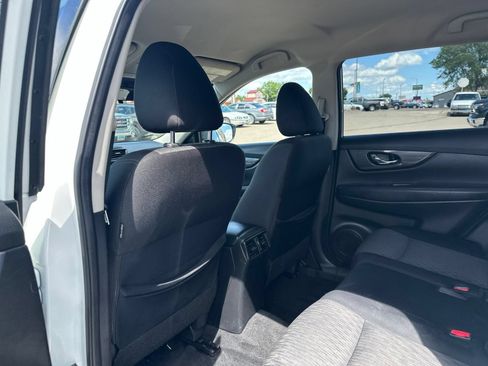 Used 2019 Nissan Rogue SV AWD/4WD image 20