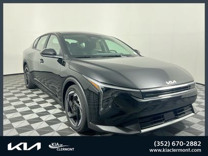 New 2026 Kia K4 EX