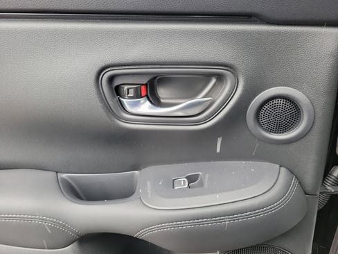 Certified 2025 Acura ADX FWD image 12