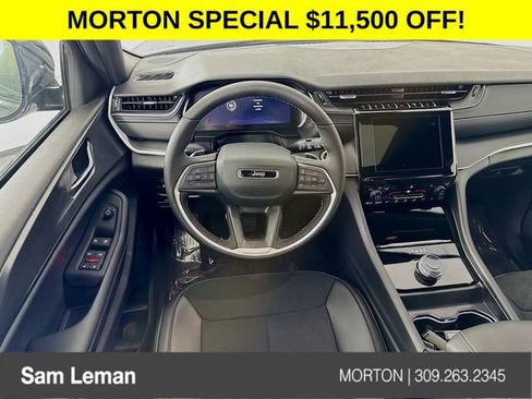 New 2025 Jeep Grand Cherokee L Altitude image 22