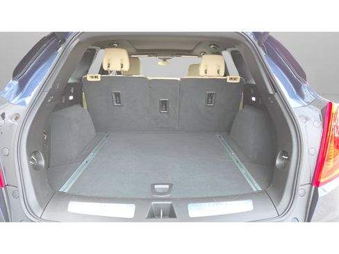 Used 2018 Cadillac XT5 Luxury w/ Driver Awareness Package image 15