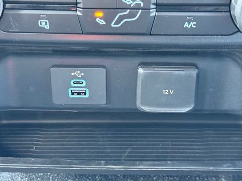 New 2025 Ford F550 4x4 Regular Cab Super Duty image 19