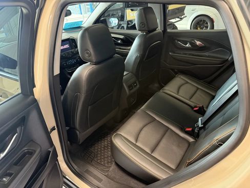 Used 2022 GMC Terrain AT4 w/ Infotainment Package II AWD/4WD image 14