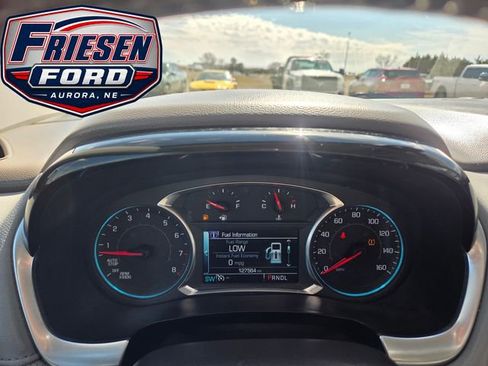 Used 2019 Chevrolet Traverse Premier AWD/4WD image 17