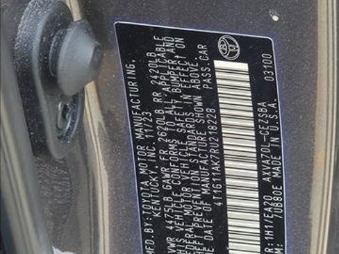 Used 2024 Toyota Camry SE FWD image 15