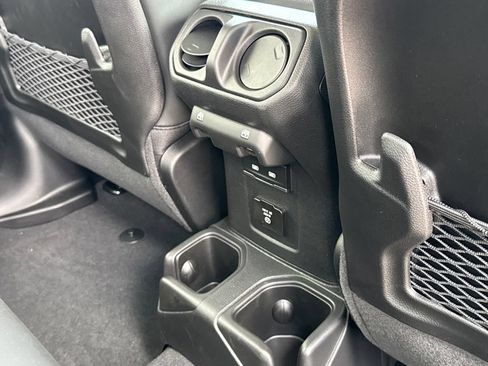 New 2026 Jeep Gladiator Rubicon AWD/4WD image 18