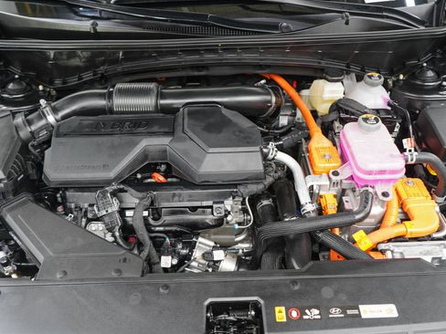 Certified 2026 Hyundai Tucson Limited AWD/4WD image 32