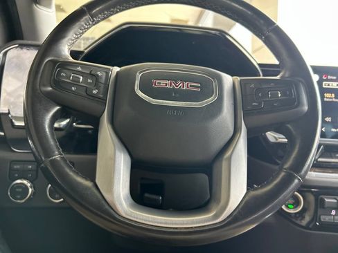 Used 2022 GMC Sierra 1500 Elevation w/ Elevation Premium Package AWD/4WD image 22