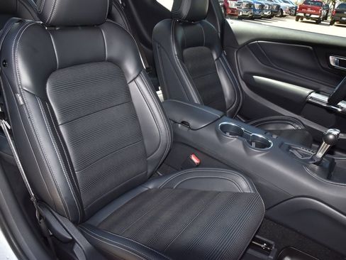 Certified 2025 Ford Mustang GT Premium image 19