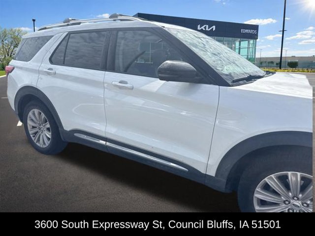 Used 2021 Ford Explorer Limited w/ Equipment Group 301A AWD/4WD image 5