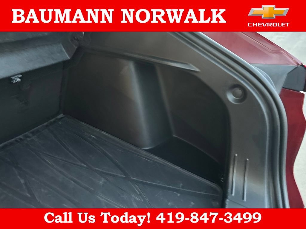 Used 2024 Buick Envista Sport Touring w/ Convenience I Package FWD image 32