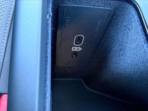 New 2026 Volvo XC60 B5 Plus w/ Protection Package Premier image 23