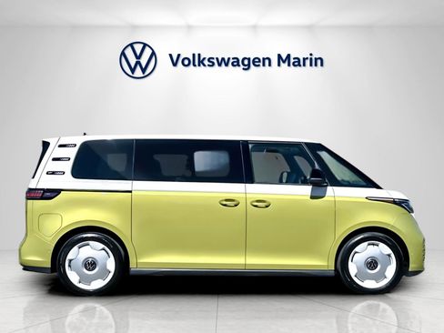 New 2025 Volkswagen ID. Buzz 1st Edition image 6