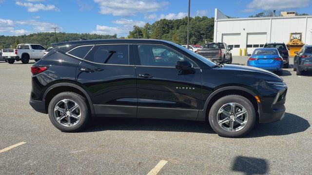 New 2026 Chevrolet Blazer LT w/ LPO, Floor Liner Package AWD/4WD image 9