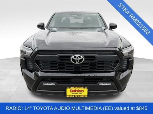 Used 2024 Toyota Tacoma TRD Off-Road image 2