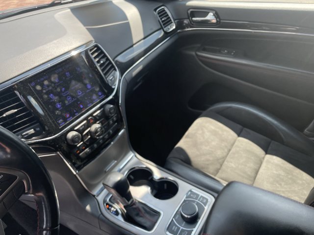 Used 2021 Jeep Grand Cherokee Trailhawk AWD/4WD image 19