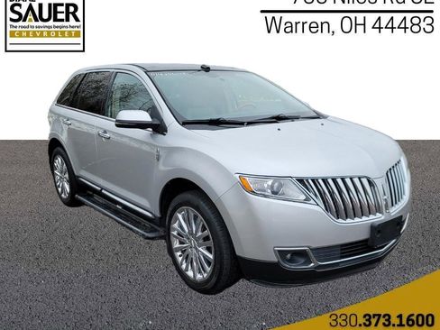 Used 2013 Lincoln MKX Base image 1