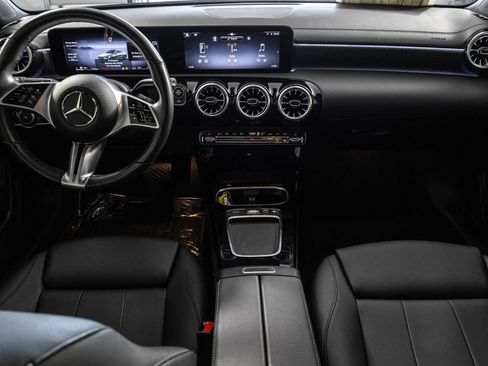Used 2025 Mercedes-Benz CLA 250 4MATIC image 22