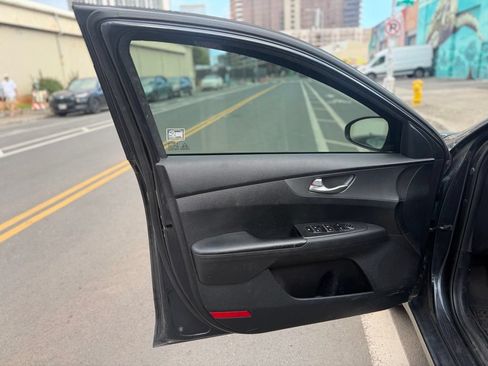 Used 2019 Kia Forte Sedan FWD image 8