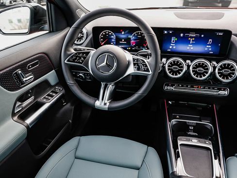 New 2026 Mercedes-Benz GLA 250 4MATIC image 14