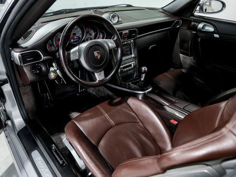 Used 2007 Porsche 911 Turbo image 9