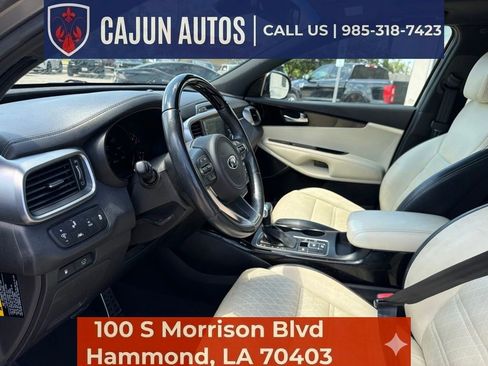 Used 2017 Kia Sorento SX FWD image 19