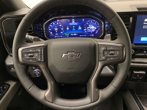 New 2025 Chevrolet Silverado 1500 ZR2 w/ Technology Package AWD/4WD image 22