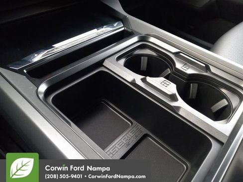 New 2026 Ford F250 Lariat w/ Chrome Package image 18