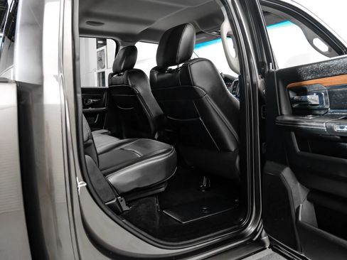 Used 2016 RAM 1500 Laramie w/ Convenience Group AWD/4WD image 50