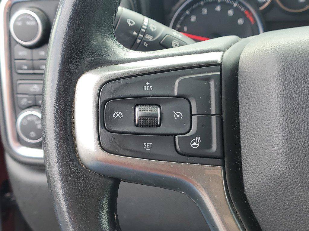 Used 2021 Chevrolet Silverado 1500 LT w/ Z71 Off-Road Package AWD/4WD image 9