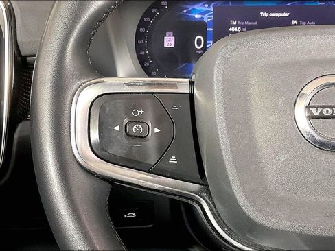 Used 2022 Volvo XC40 P8 Recharge Plus AWD/4WD image 18