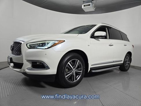 Used 2018 INFINITI QX60 FWD w/ Premium Plus Package image 2