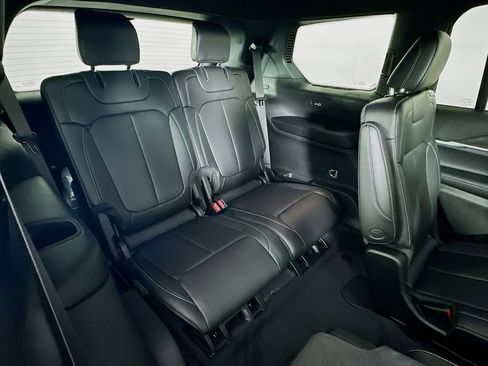 New 2026 Jeep Grand Cherokee L Limited AWD/4WD image 36