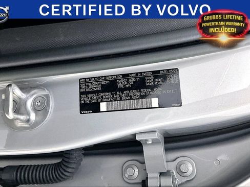 Used 2023 Volvo XC60 B5 Ultimate w/ Climate Package FWD image 42