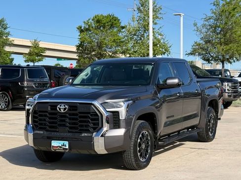 Used 2023 Toyota Tundra SR5 w/ TRD Off-Road Premium Package image 8