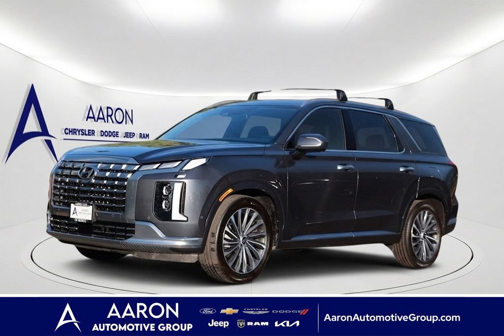 Used 2024 Hyundai Palisade Calligraphy FWD image 1