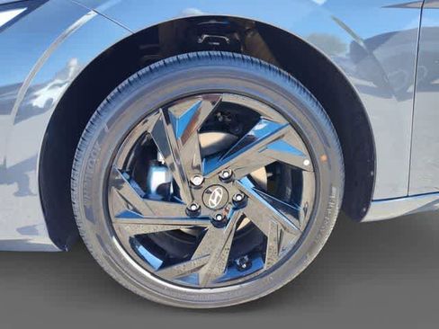 New 2026 Hyundai Elantra Sport FWD image 10