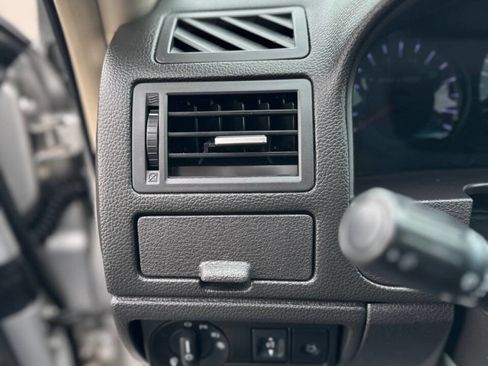 Used 2011 Ford Fusion SEL w/ Moons & Tunes Pkg image 14