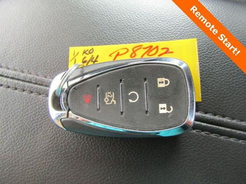 Used 2023 Chevrolet Malibu LT FWD image 16