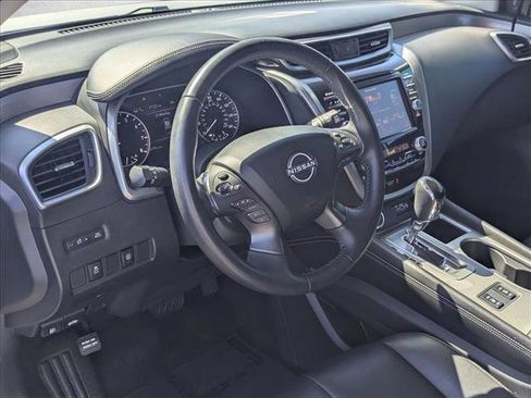 Used 2023 Nissan Murano SV FWD image 10