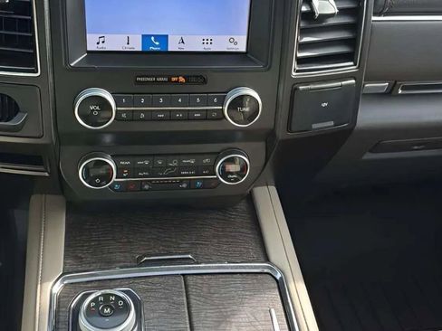 Used 2019 Ford Expedition Limited w/ Equipment Group 302A image 37