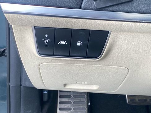Used 2023 Kia Stinger GT-Line w/ Sun & Sound Package RWD image 20