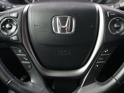 Used 2018 Honda Pilot EX-L image 17