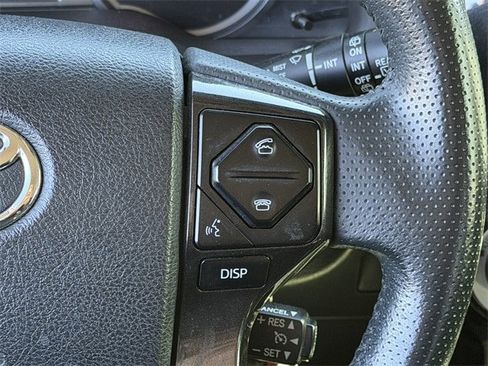 Used 2019 Toyota 4Runner TRD Off-Road image 16