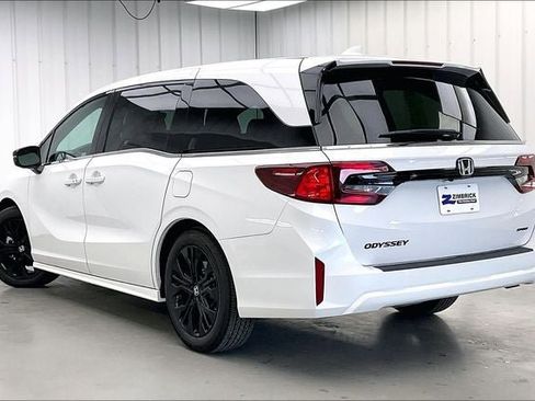 New 2026 Honda Odyssey Sport-L image 5