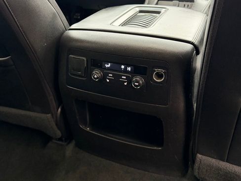 Used 2016 Chevrolet Tahoe LT w/ Luxury Package image 32